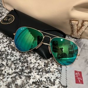 Ray Ban Aviator Sunglasses